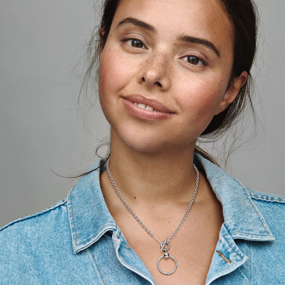 Pandora Moments O Pendant T-bar Necklace – The White House Boutique
